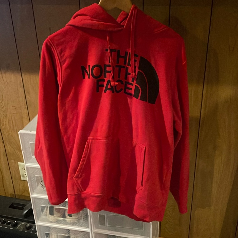 Red north face pullover size Medium